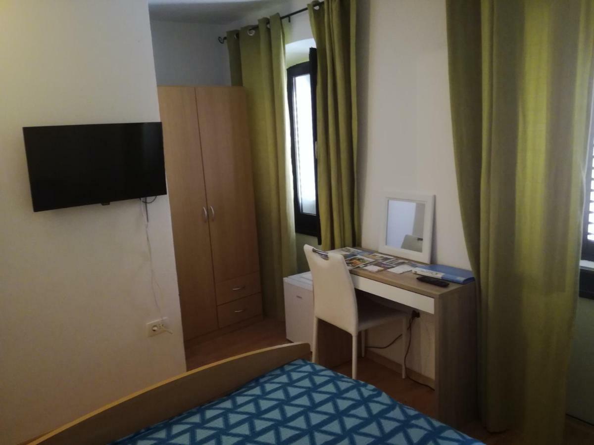 Guest House Kvartin Umag Exteriér fotografie
